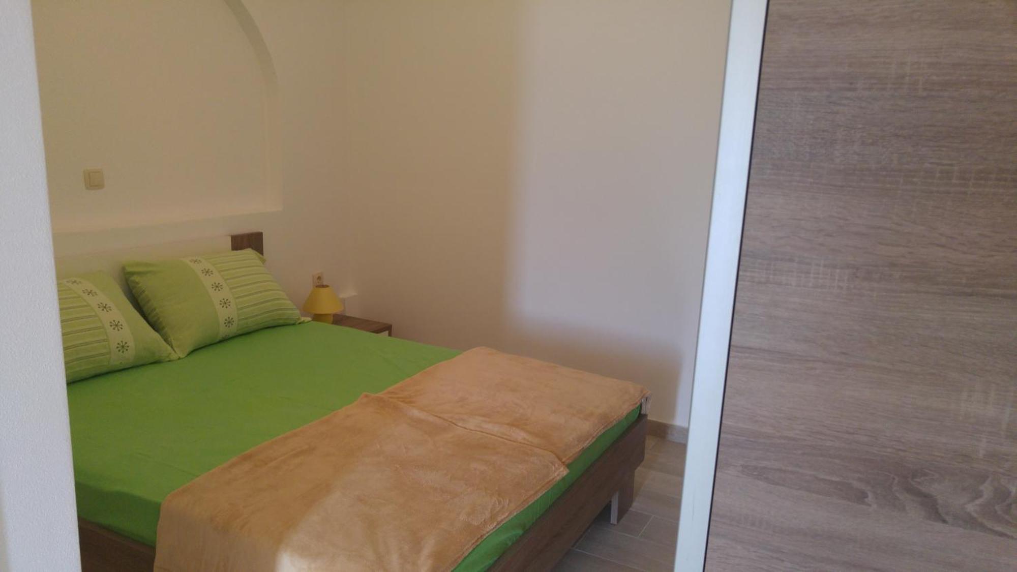 Apartments And Room Suza 塞尼 外观 照片