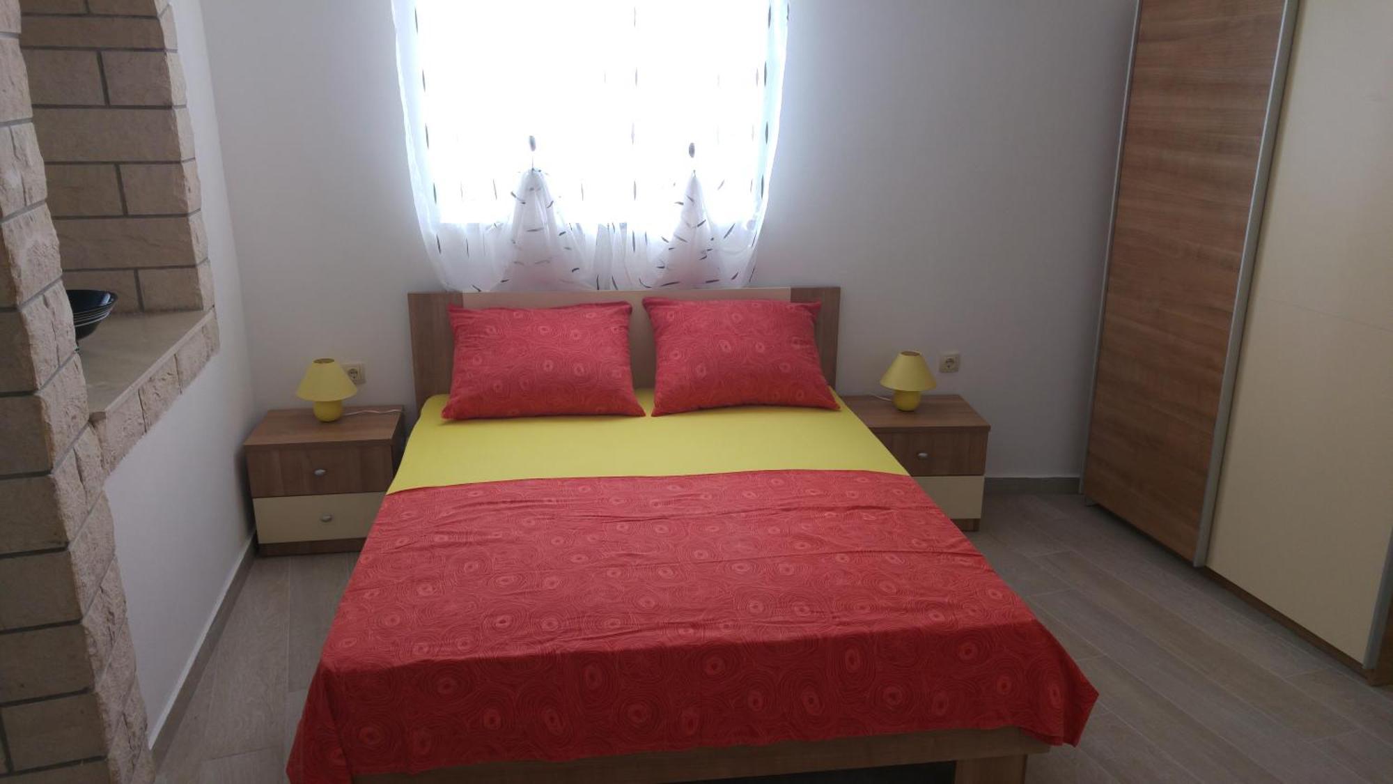Apartments And Room Suza 塞尼 外观 照片