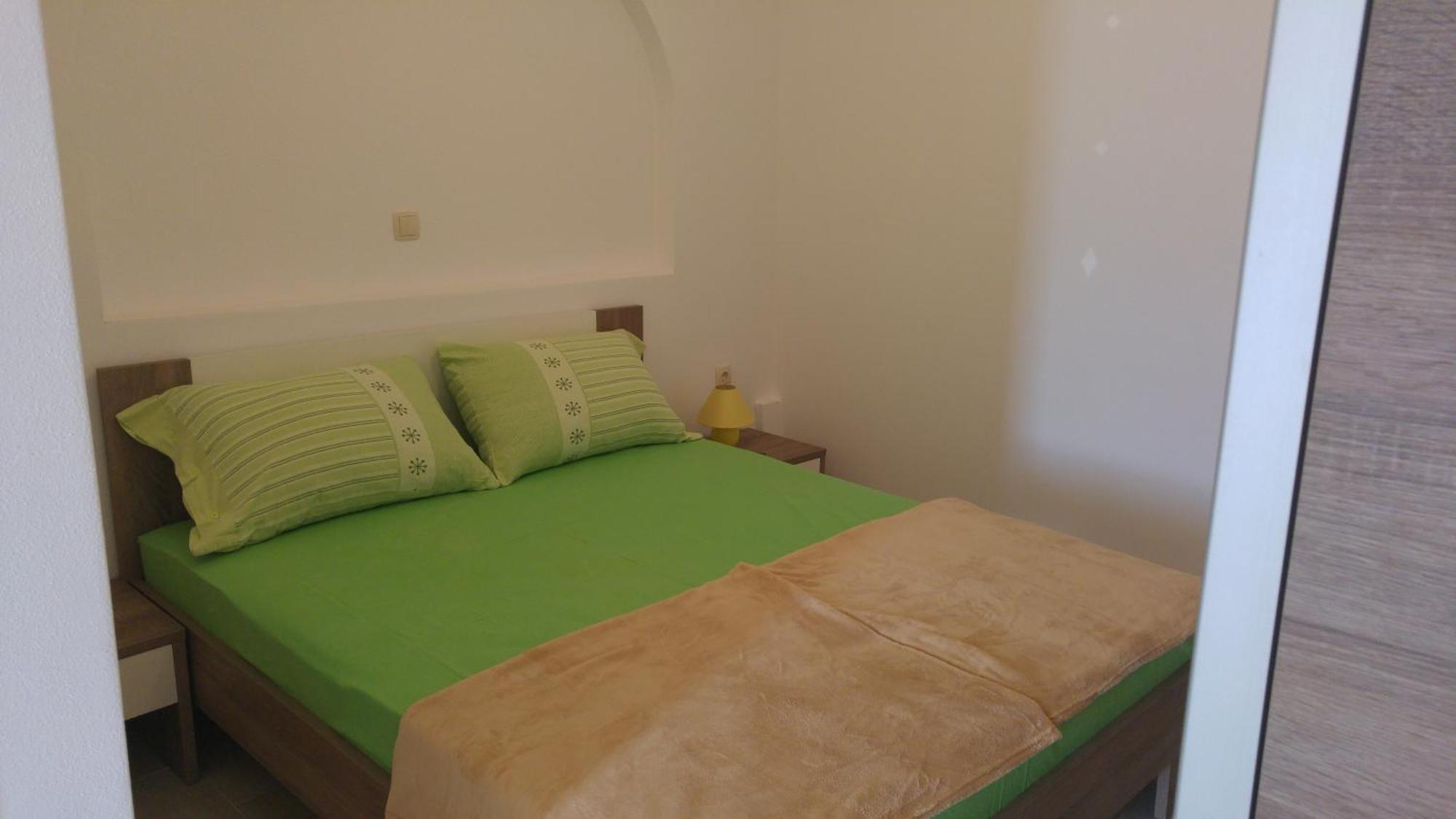 Apartments And Room Suza 塞尼 外观 照片