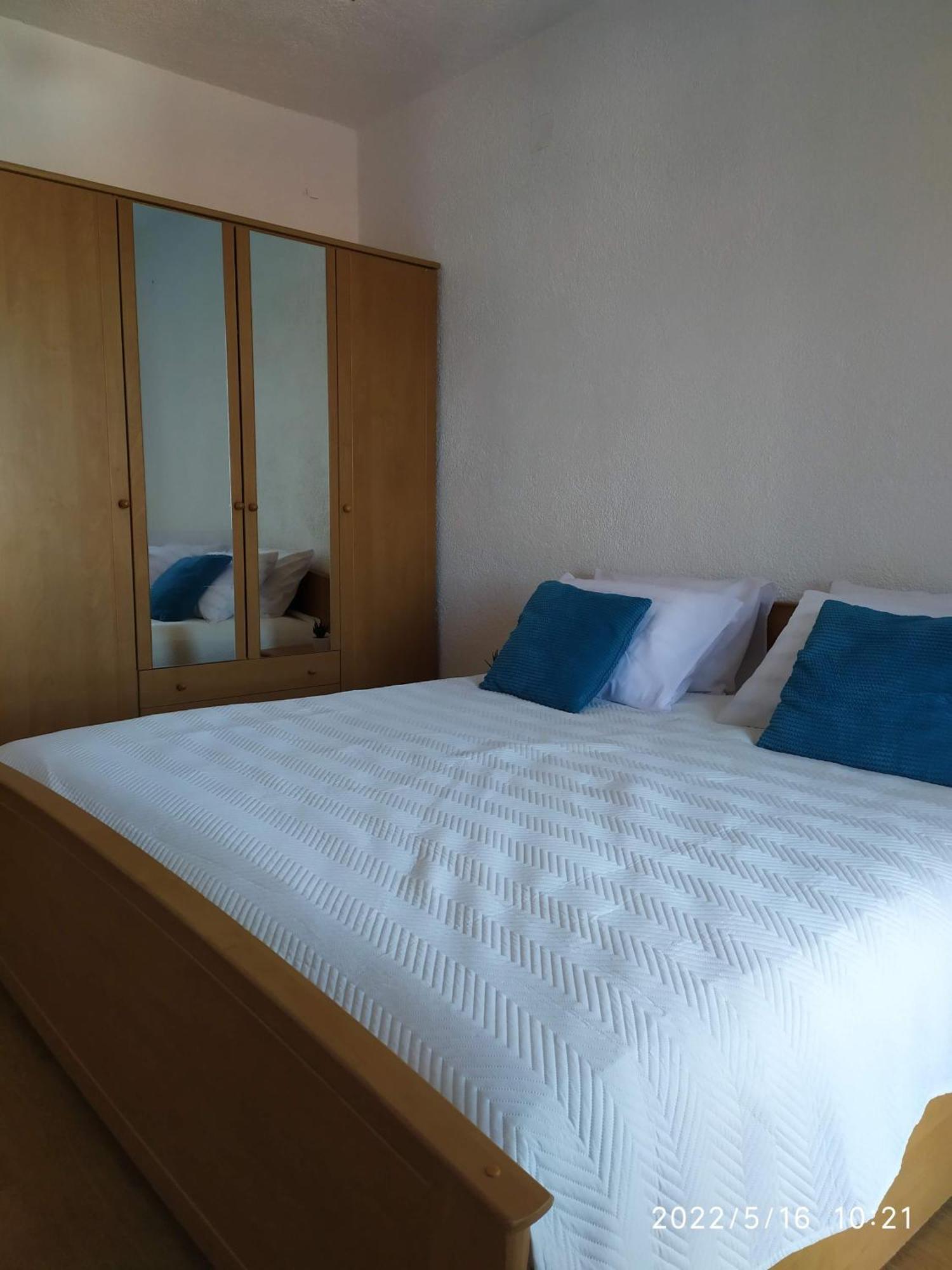 Apartments And Room Suza 塞尼 外观 照片