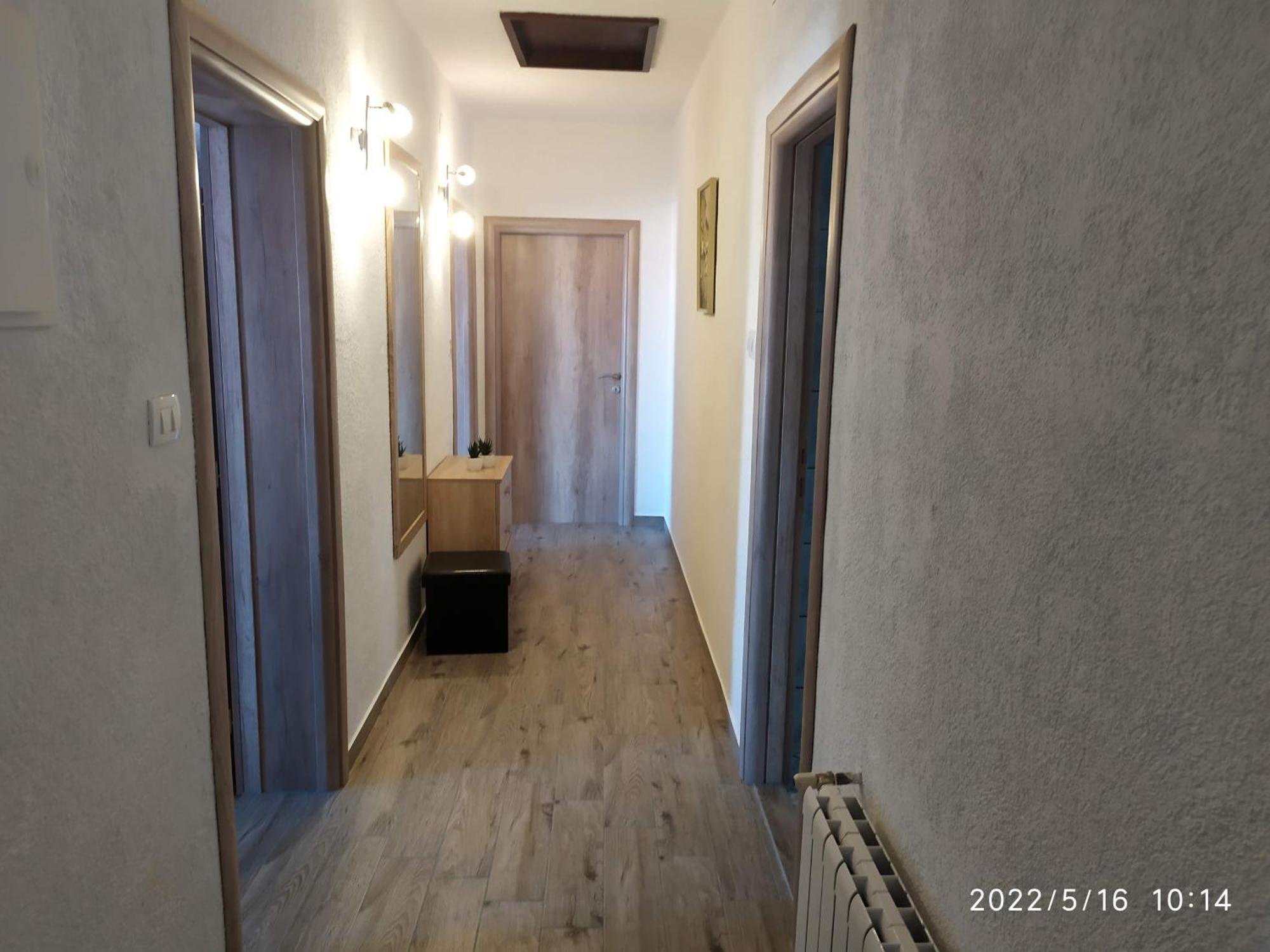 Apartments And Room Suza 塞尼 外观 照片