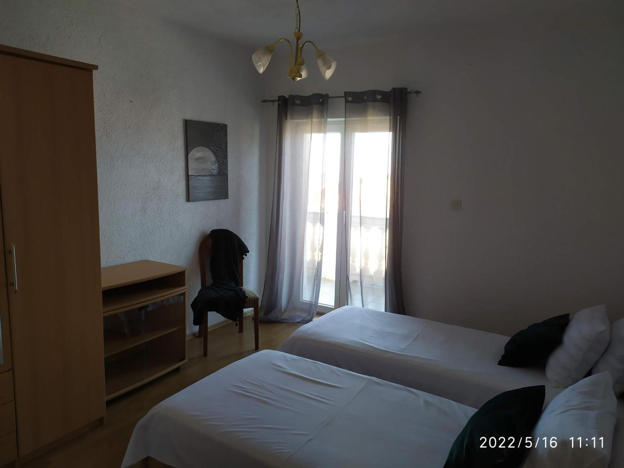 Apartments And Room Suza 塞尼 外观 照片